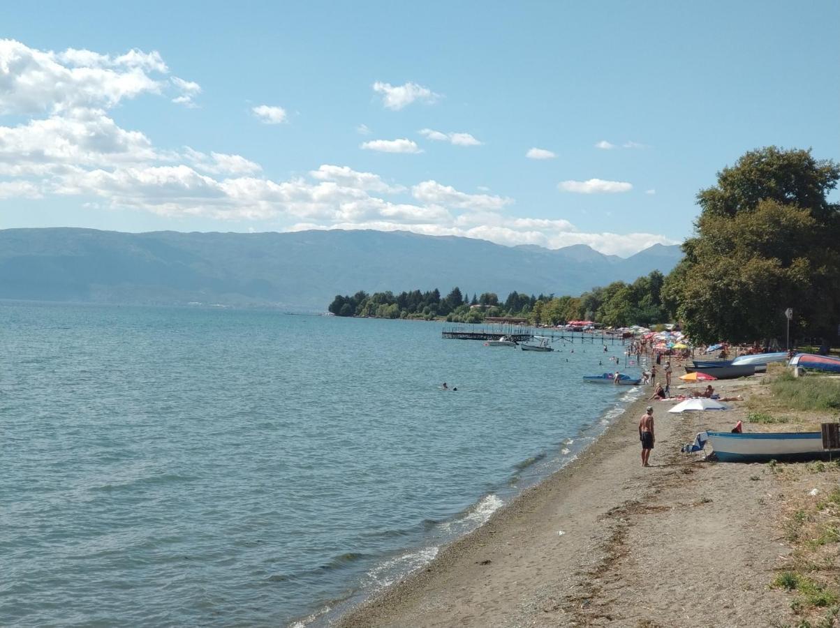 Apartments Three Ohrid Buitenkant foto