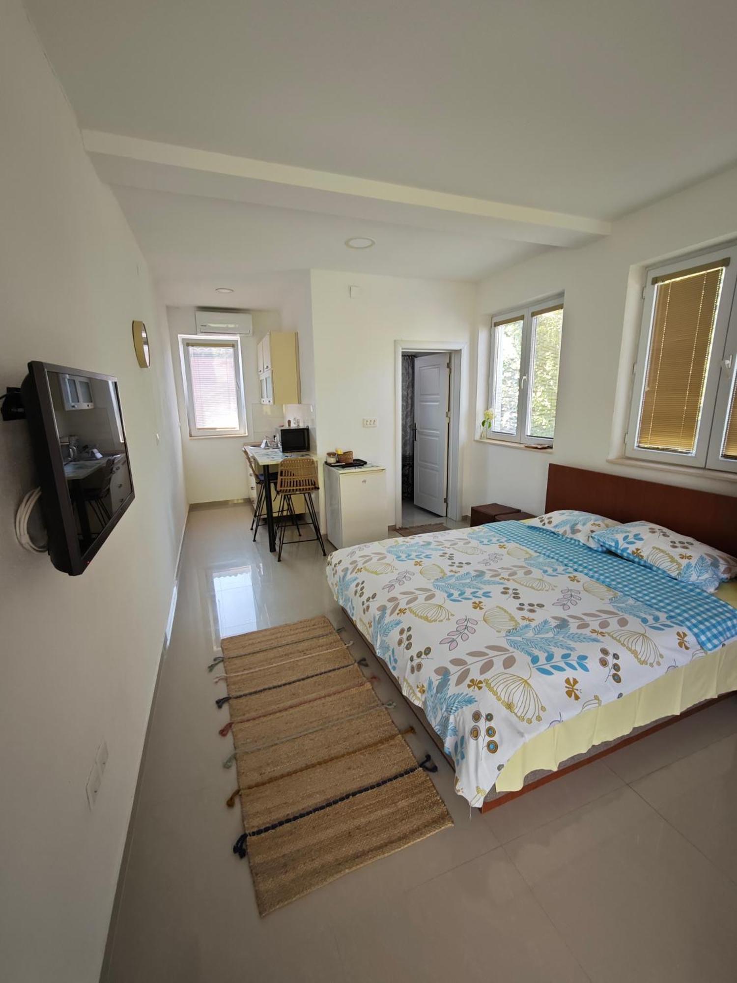 Apartments Three Ohrid Buitenkant foto